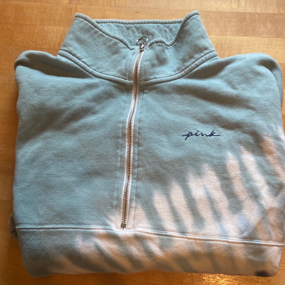 Medium pink sweatshirt loose fit - no stains or blemishes